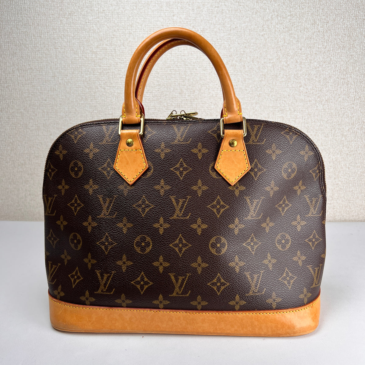 Louis Vuitton Brown Handle Bags A-18885