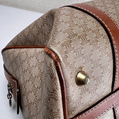 Celine Beige Handle Bags A-18901