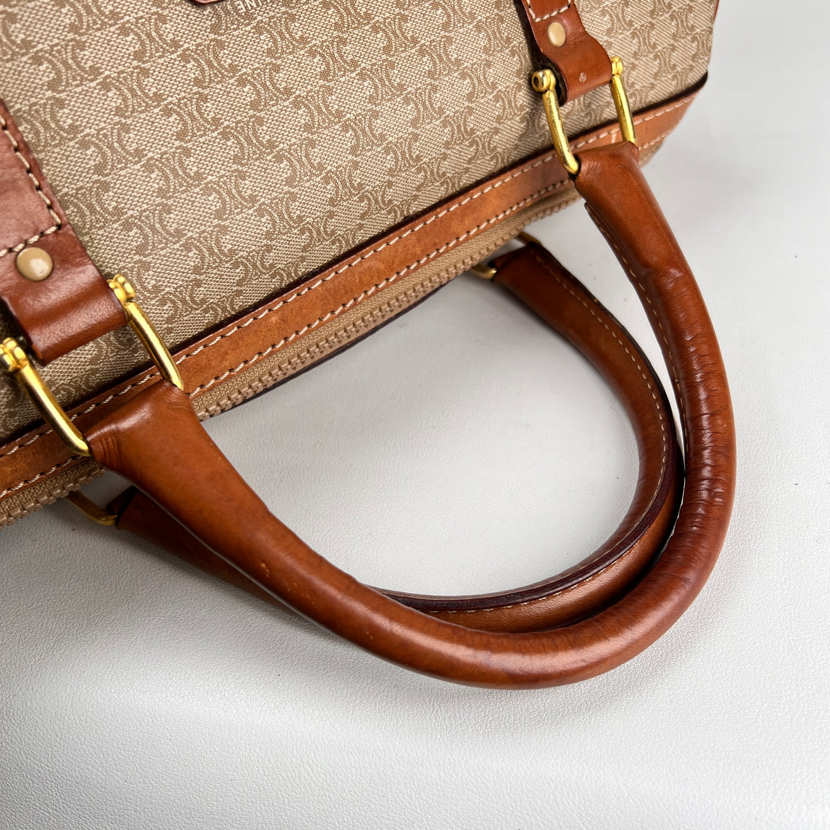 Celine Beige Handle Bags A-18901