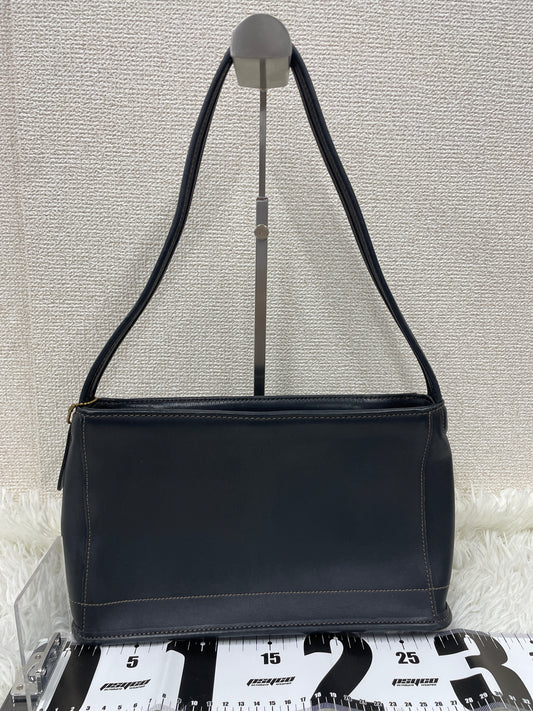 Coach Black Shoulder Bags A-18909