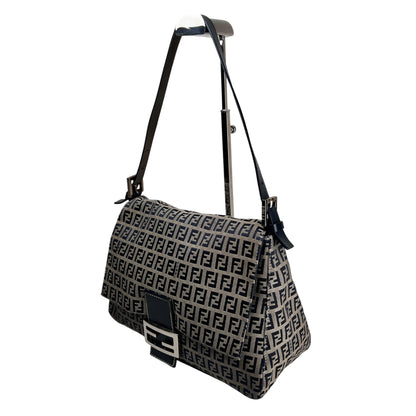 Fendi Navy Shoulder Bags A-18911