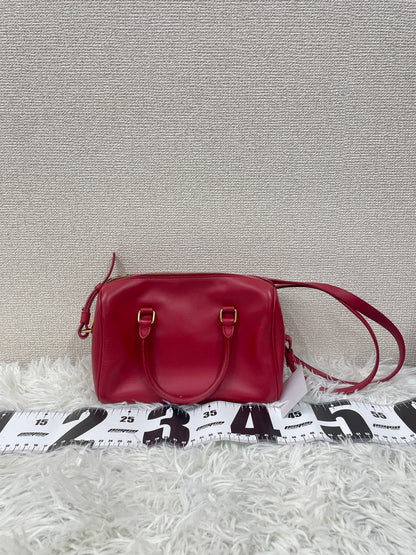 Saint Laurent Red Shoulder Bags A-18924