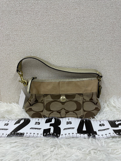 Coach Beige Shoulder Bags A-18925