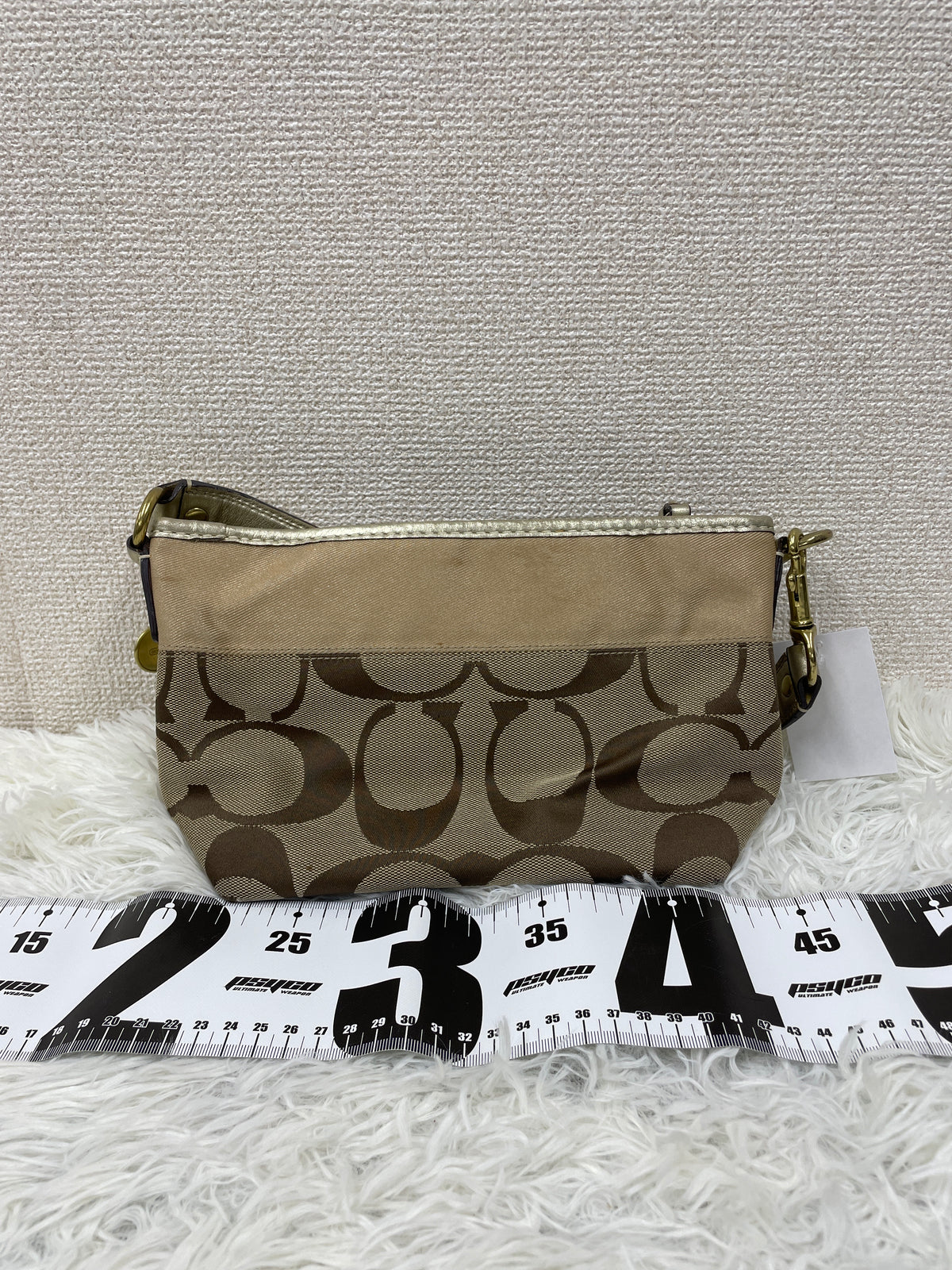 Coach Beige Shoulder Bags A-18925