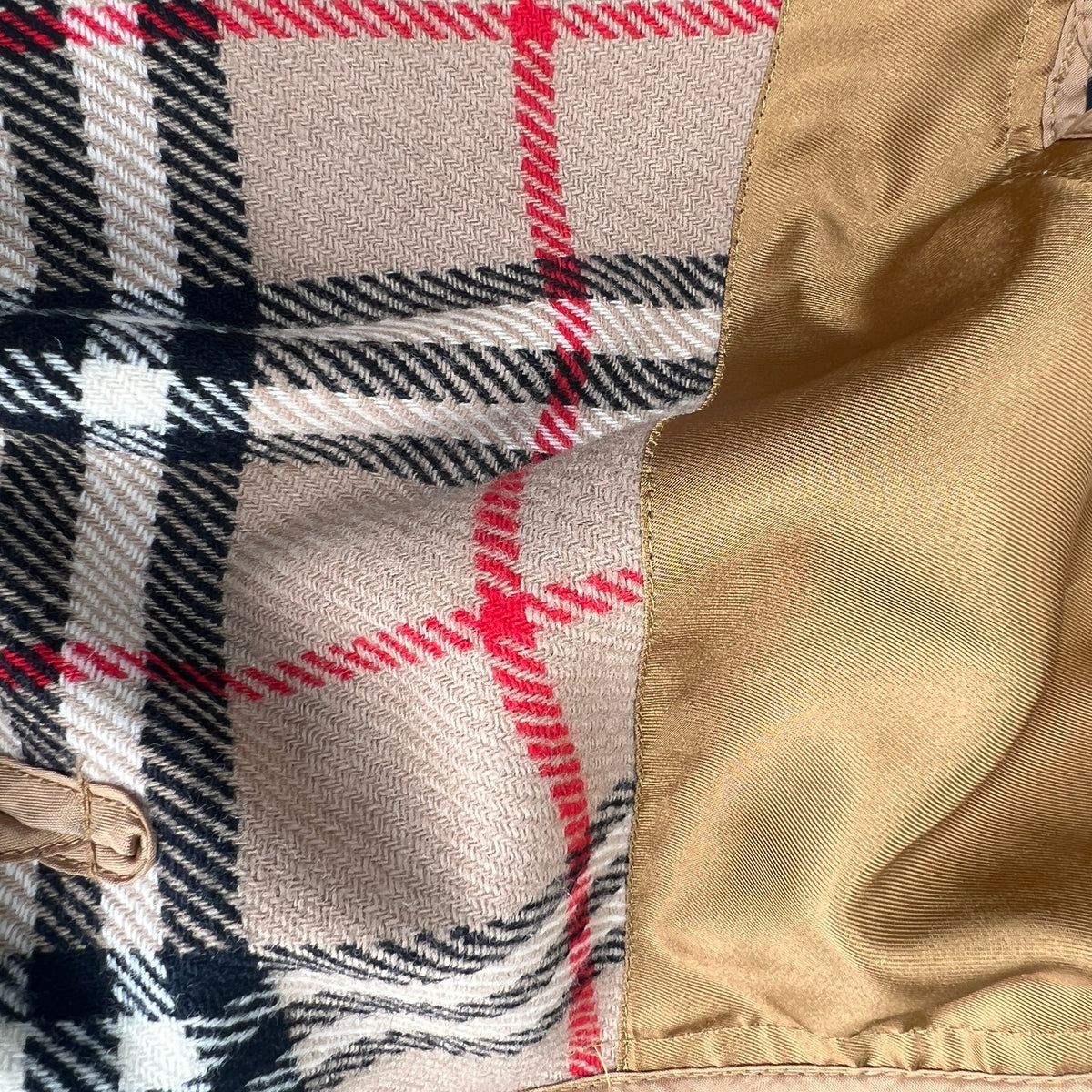 Burberry Beige Apparel A-18936