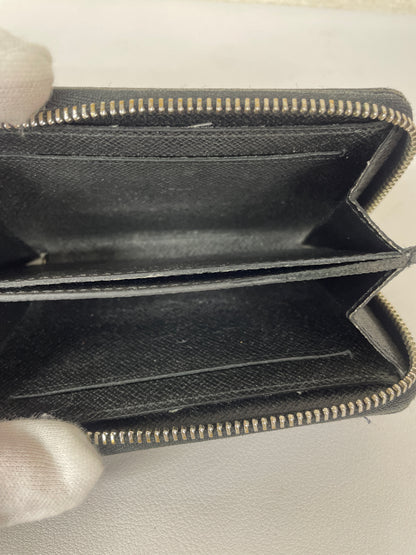 Louis Vuitton Black Wallets A-18945