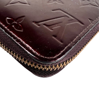 Louis Vuitton Bordeaux Wallets A-18953