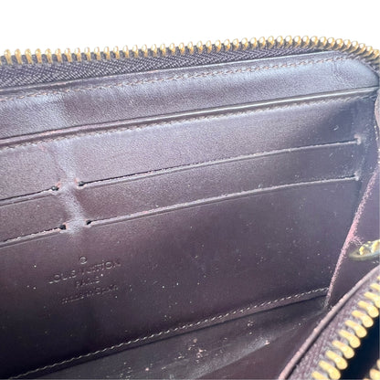 Louis Vuitton Bordeaux Wallets A-18953