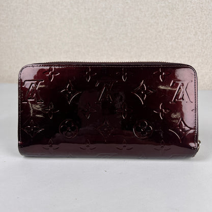 Louis Vuitton Bordeaux Wallets A-18953