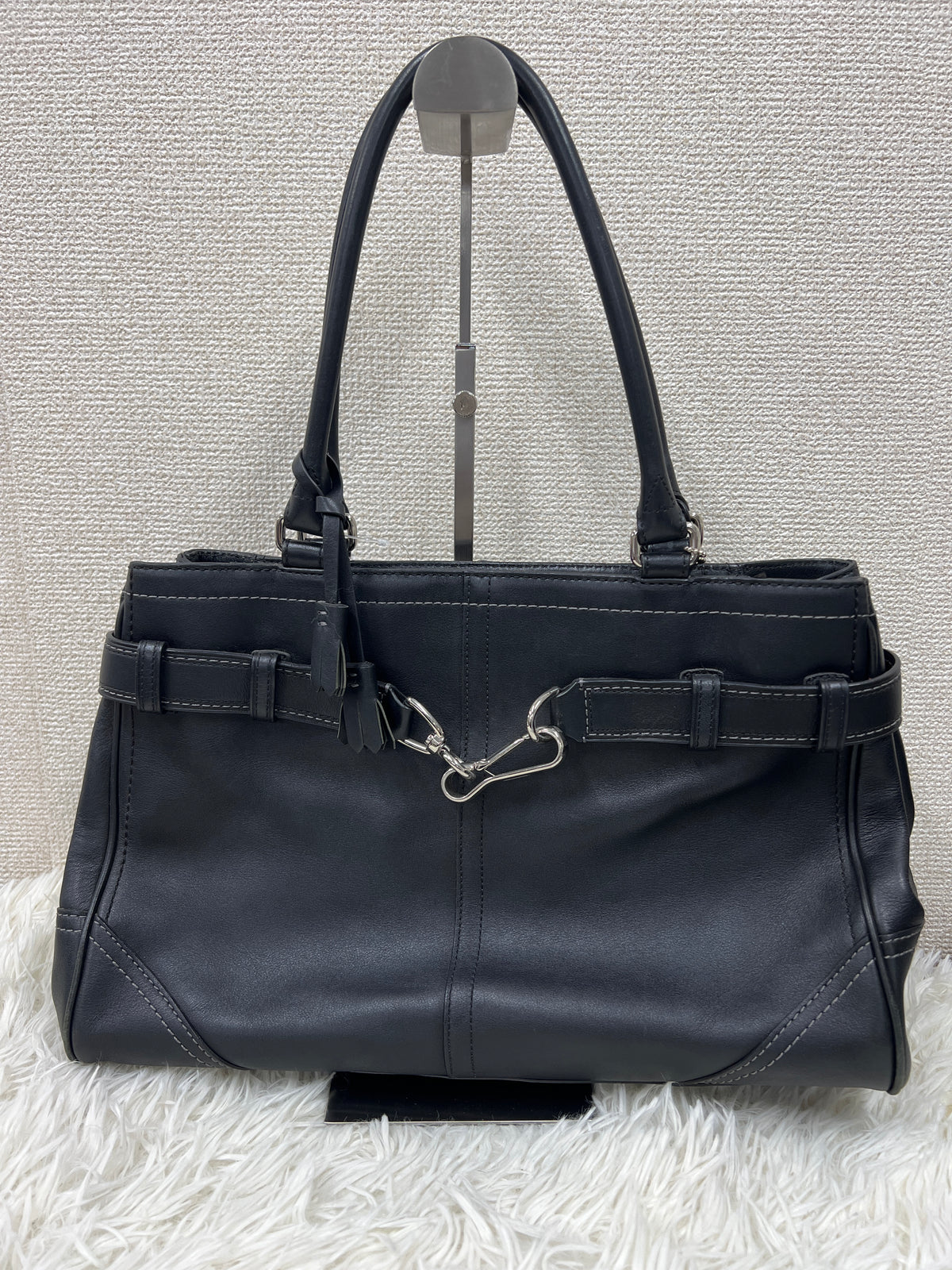 Coach Beige Handle Bags A-18956