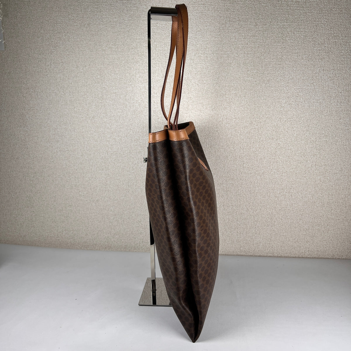 Celine Brown Handle Bags A-18959
