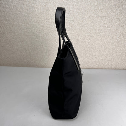 Fendi Tote Bags A-18962