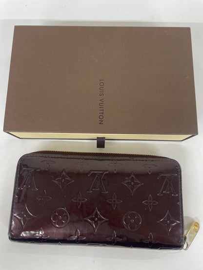Louis Vuitton Bordeaux Wallets A-18965