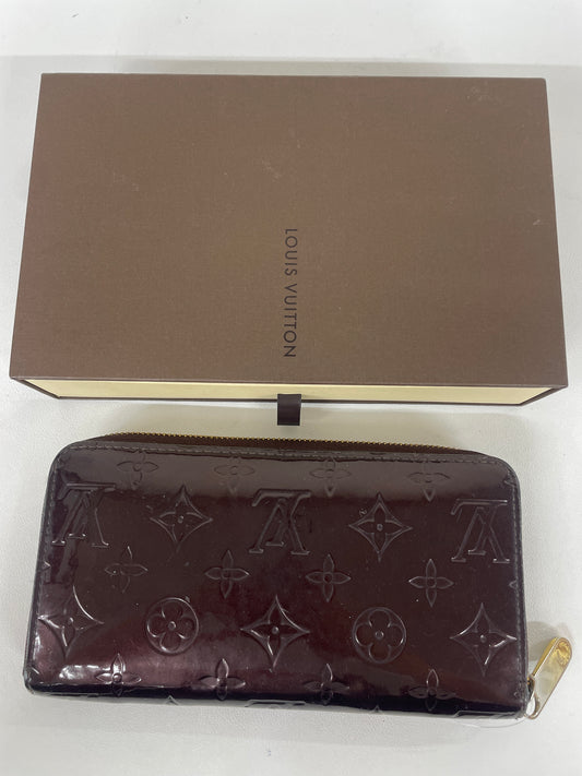 Louis Vuitton Bordeaux Wallets A-18965