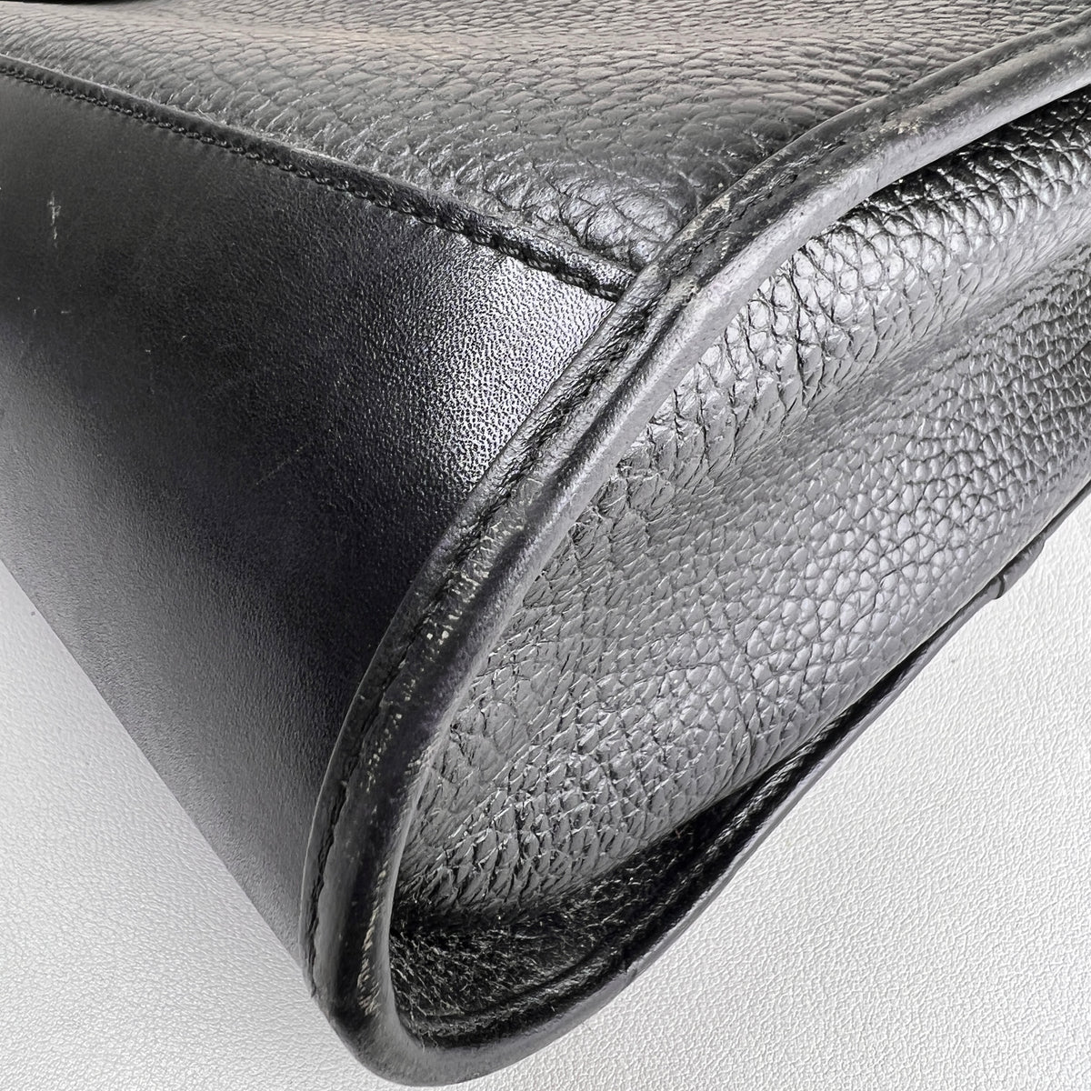 Dior Black Shoulder Bags A-18971