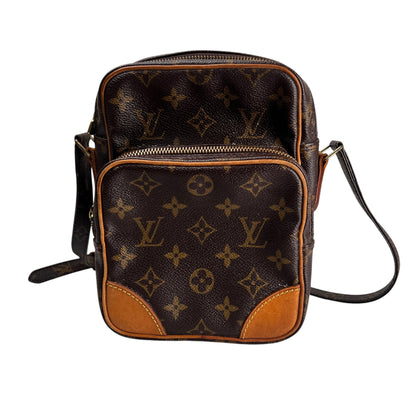 Louis Vuitton Brown Shoulder Bags A-18972