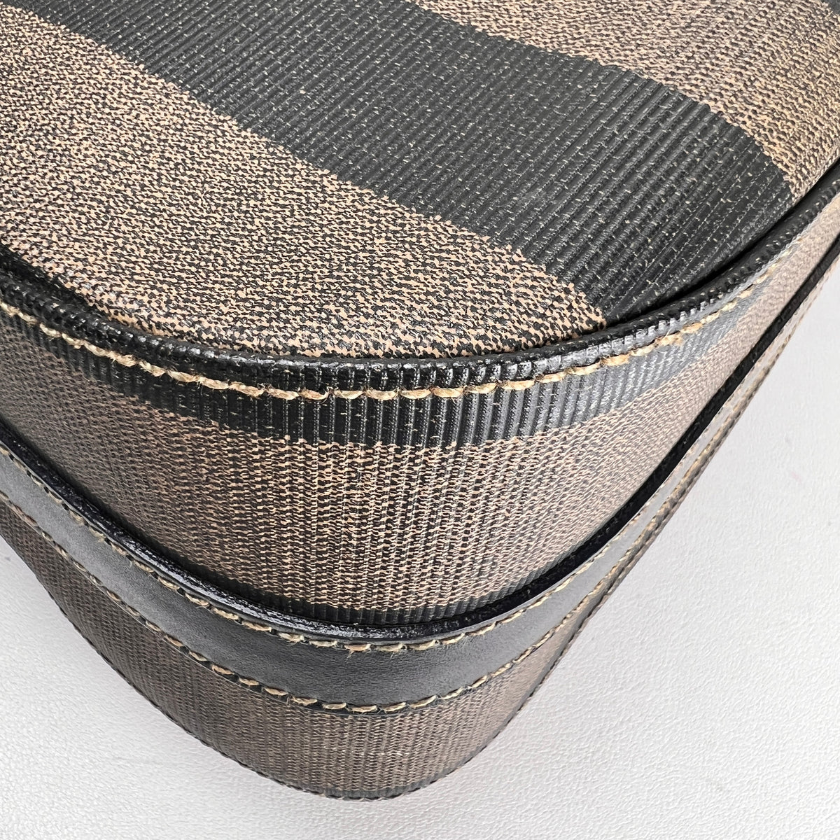 Fendi Handle Bags A-18980