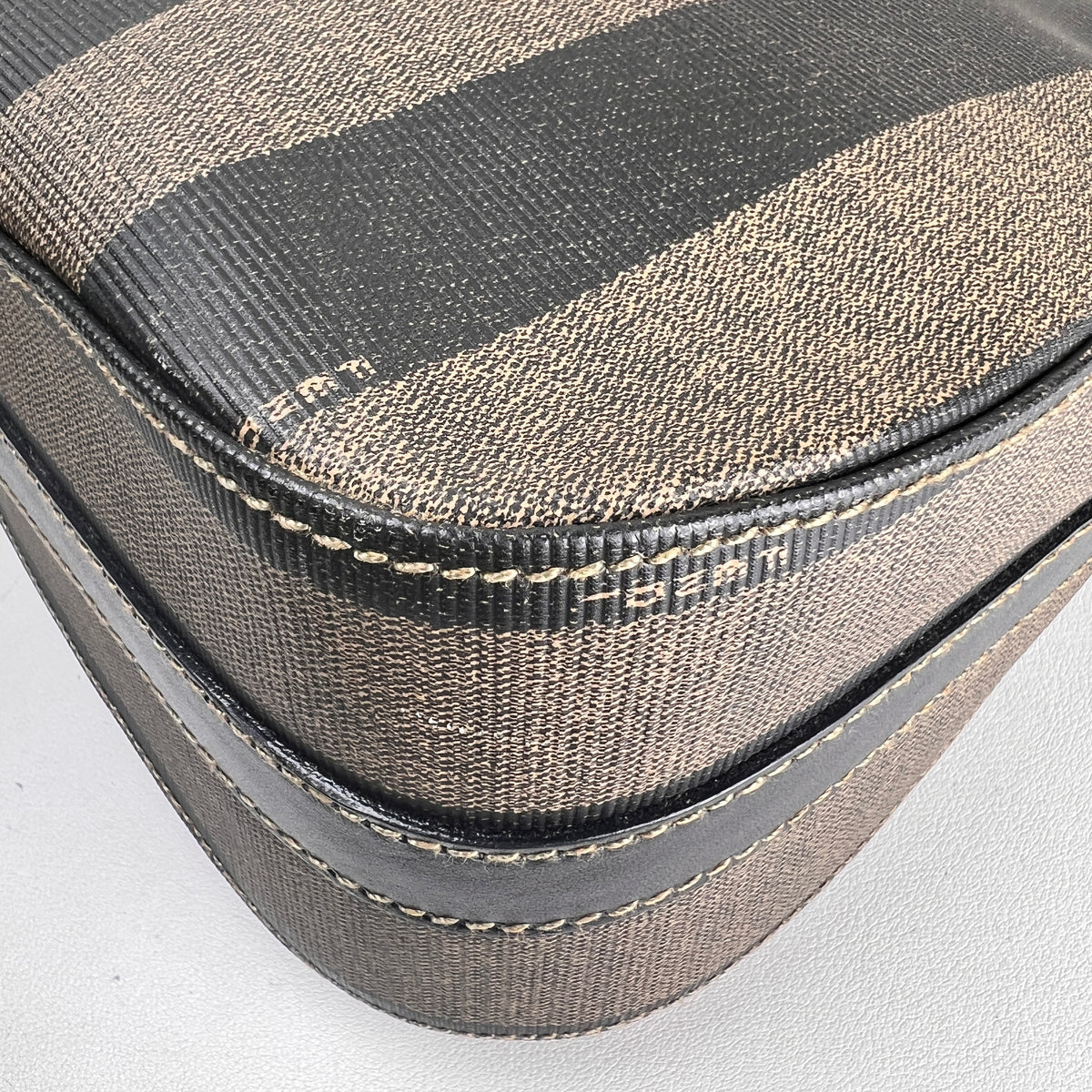 Fendi Handle Bags A-18980