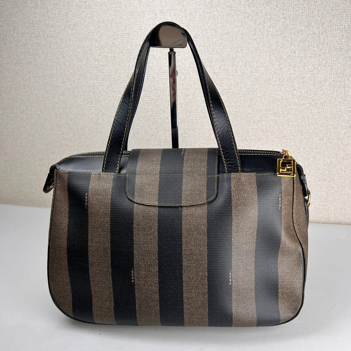 Fendi Handle Bags A-18980