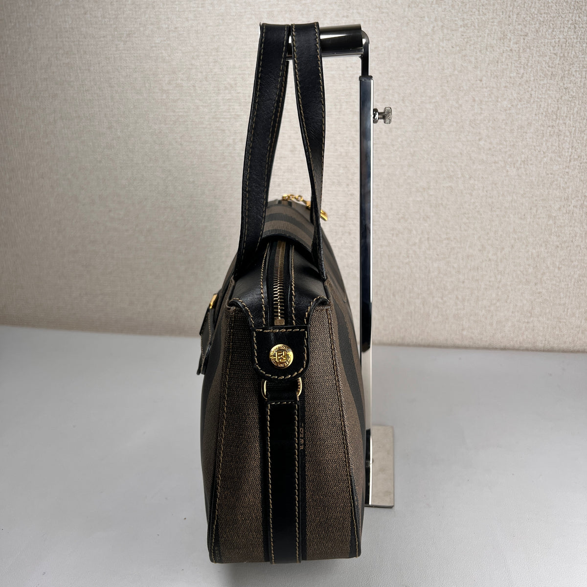 Fendi Handle Bags A-18980