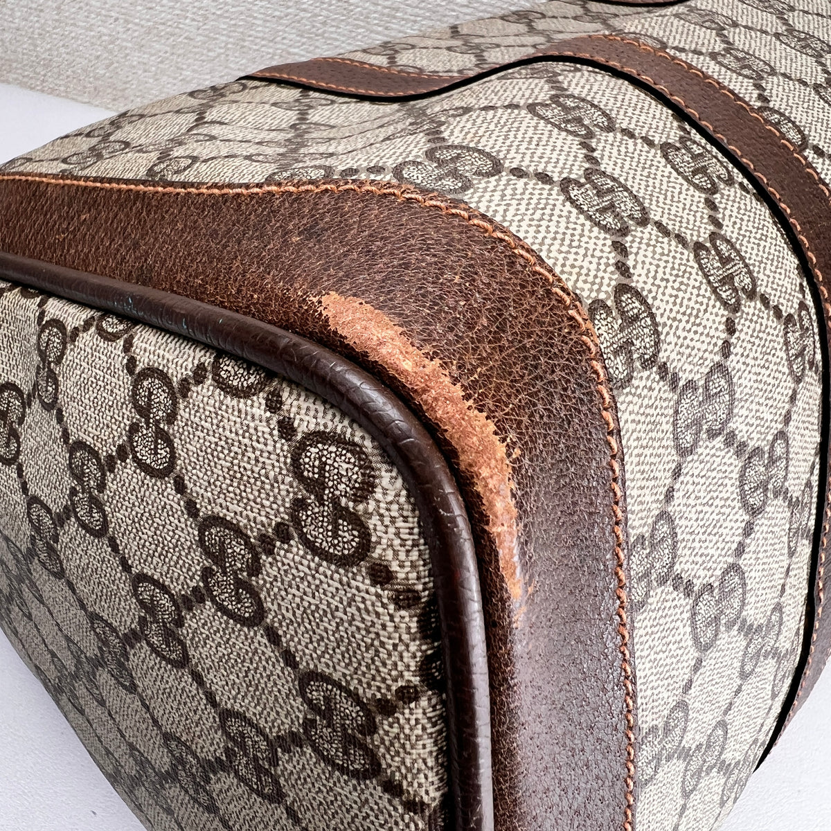 Gucci Brown Travel Bags A-18981