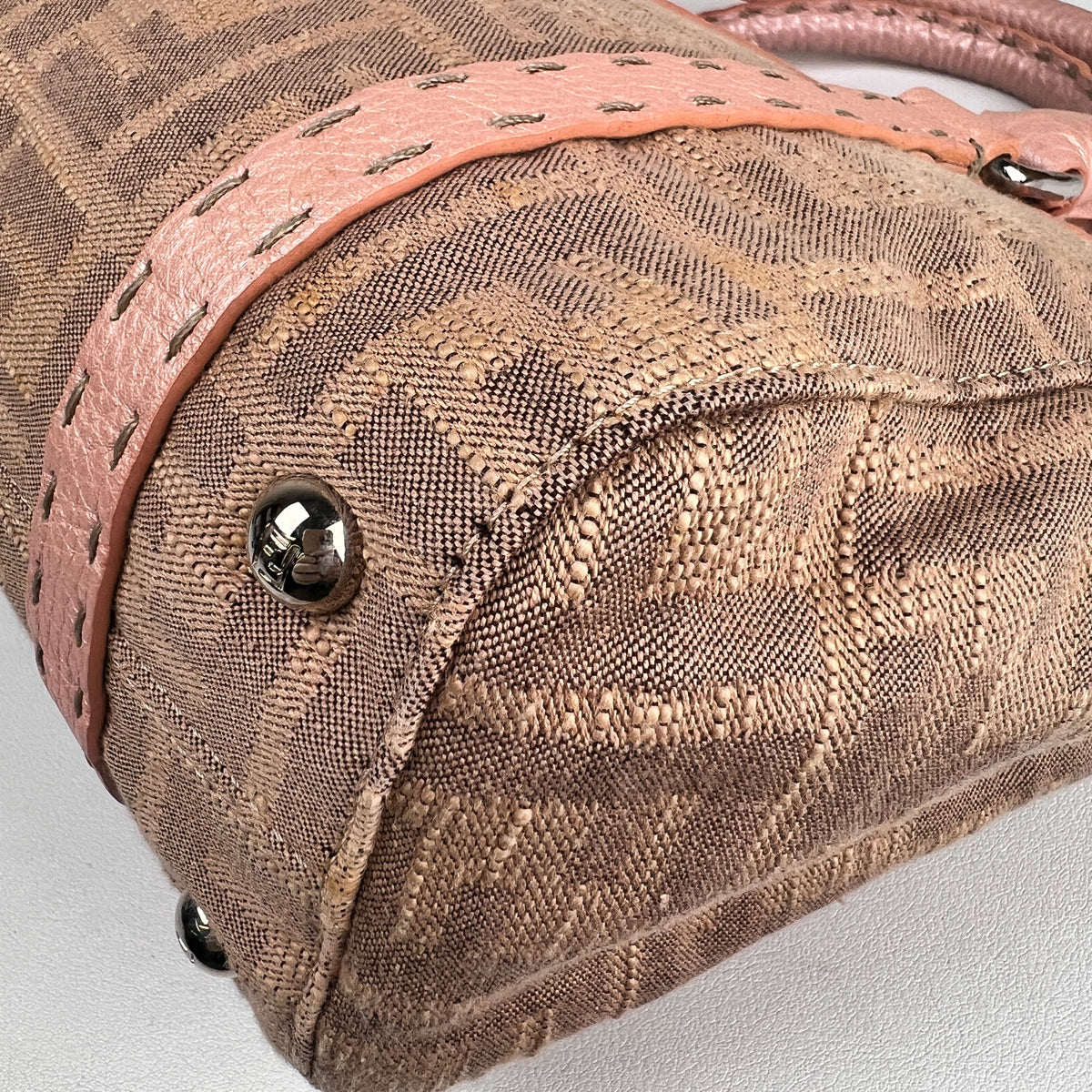 Fendi Pink Tote Bags A-18998