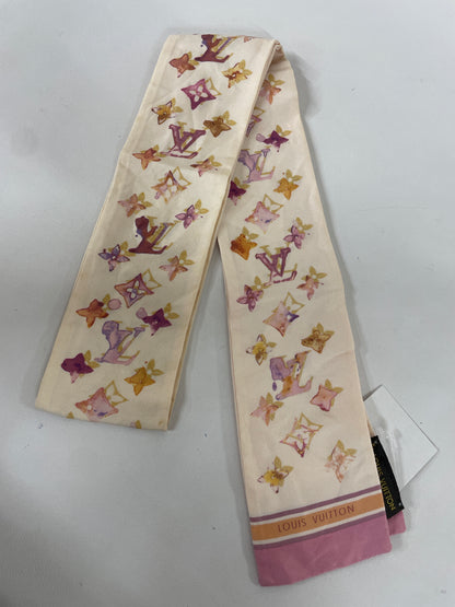 Louis Vuitton Pink Scarves A-18999