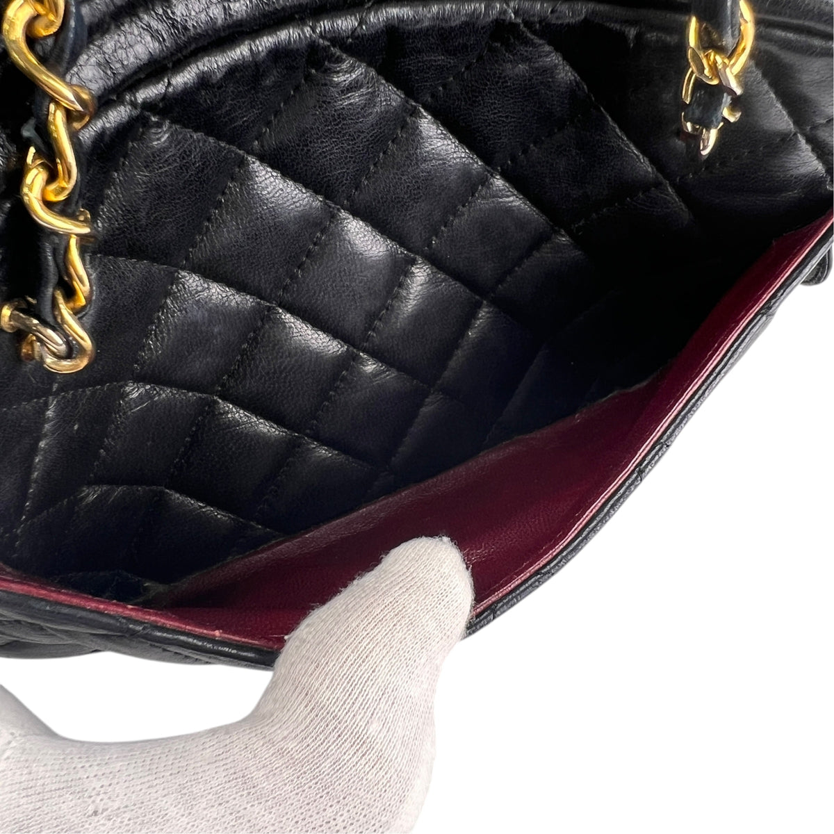 Chanel Black Shoulder Bags A-19003