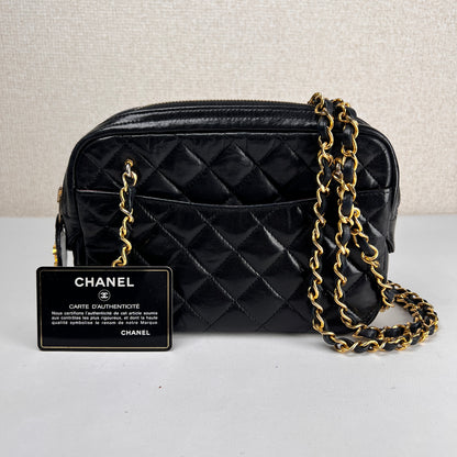 Chanel Black Shoulder Bags A-19003