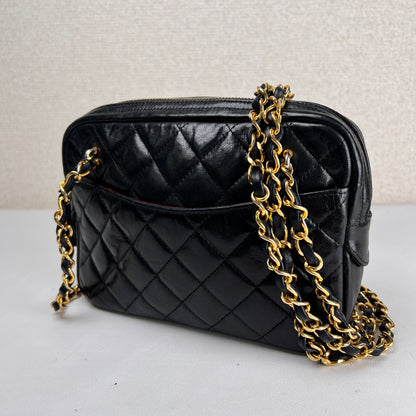 Chanel Black Shoulder Bags A-19003
