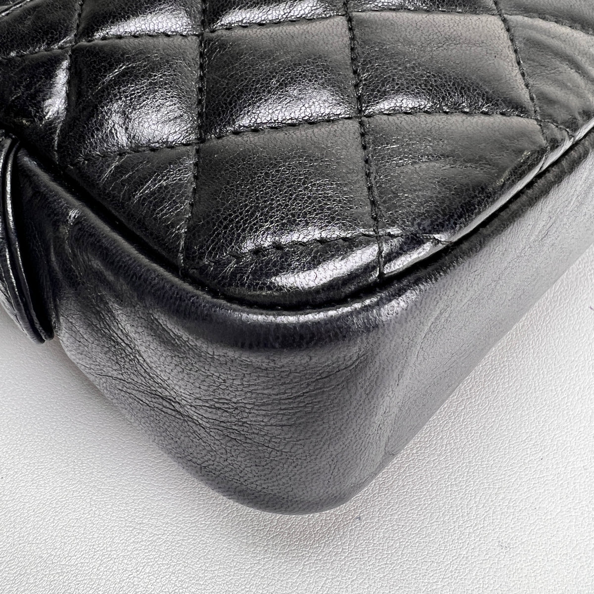 Chanel Black Shoulder Bags A-19003