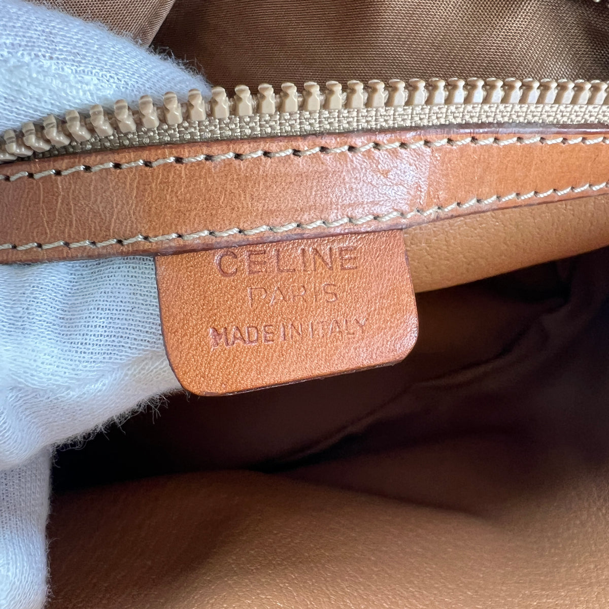 Celine Brown Handle Bags A-19007