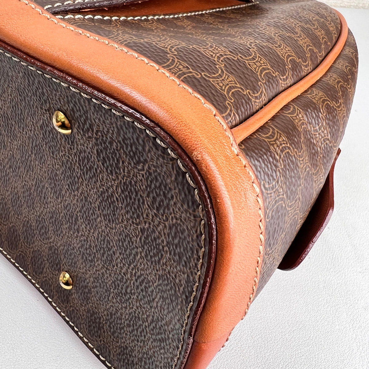 Celine Brown Handle Bags A-19007