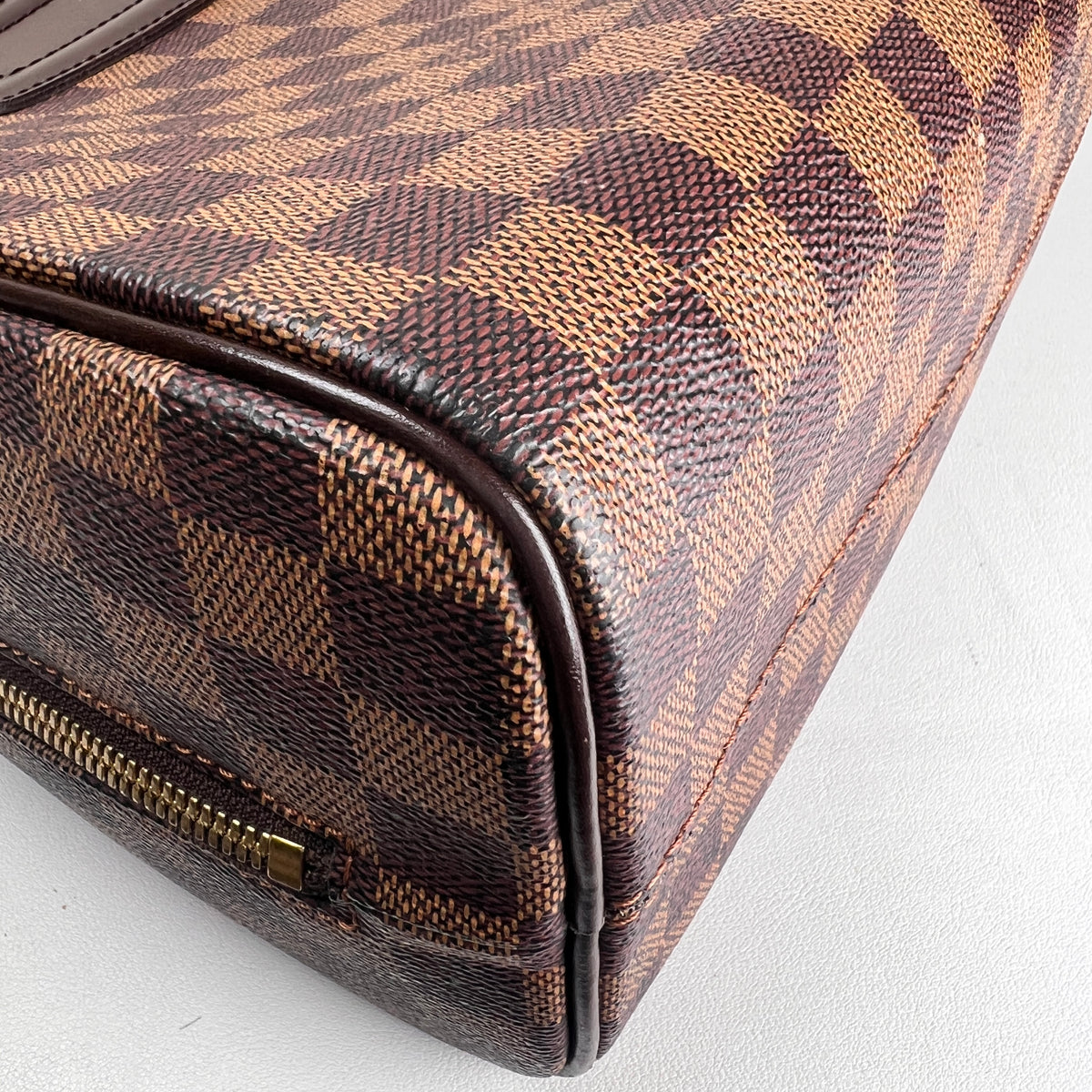 Louis Vuitton Brown Handle Bags A-19011