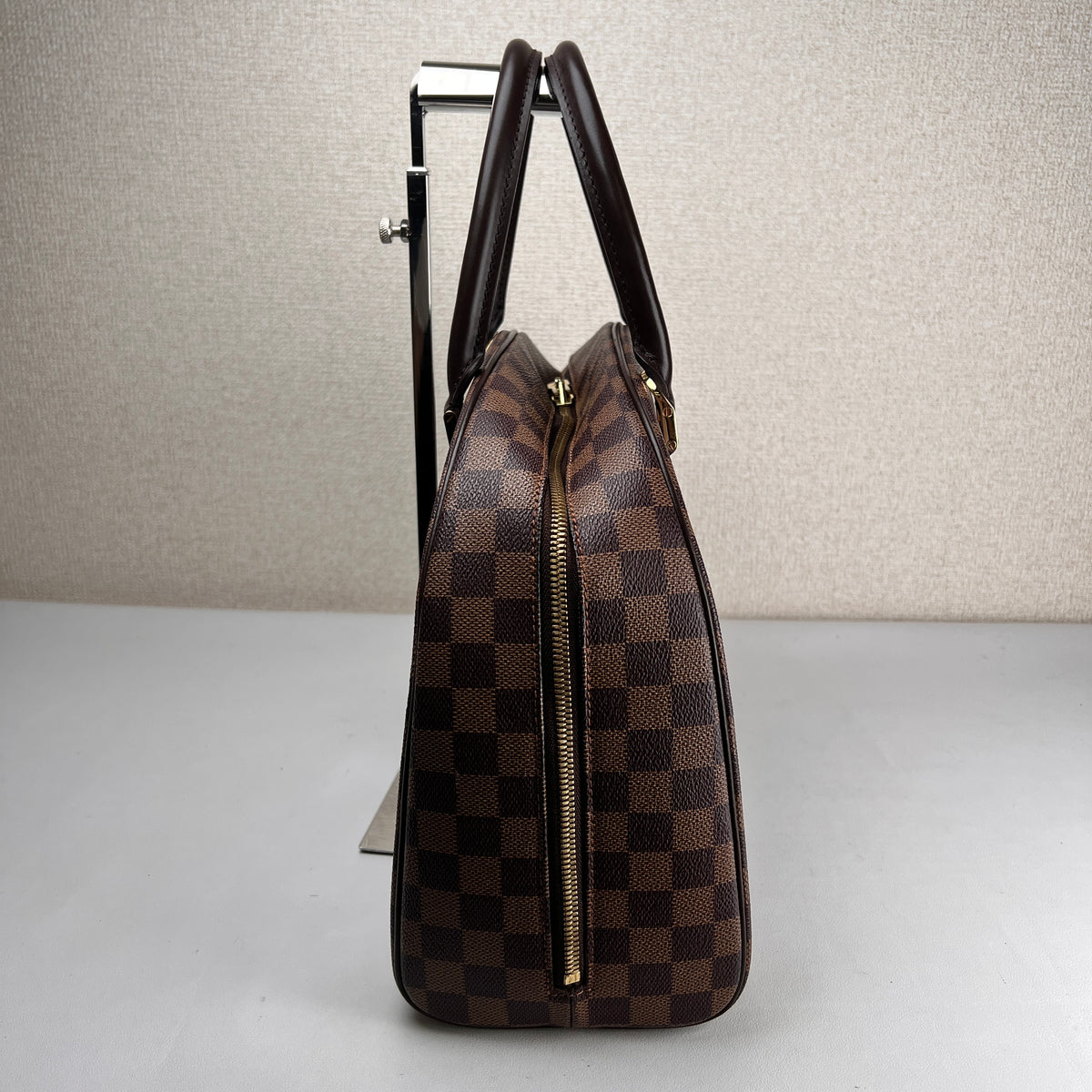 Louis Vuitton Brown Handle Bags A-19011