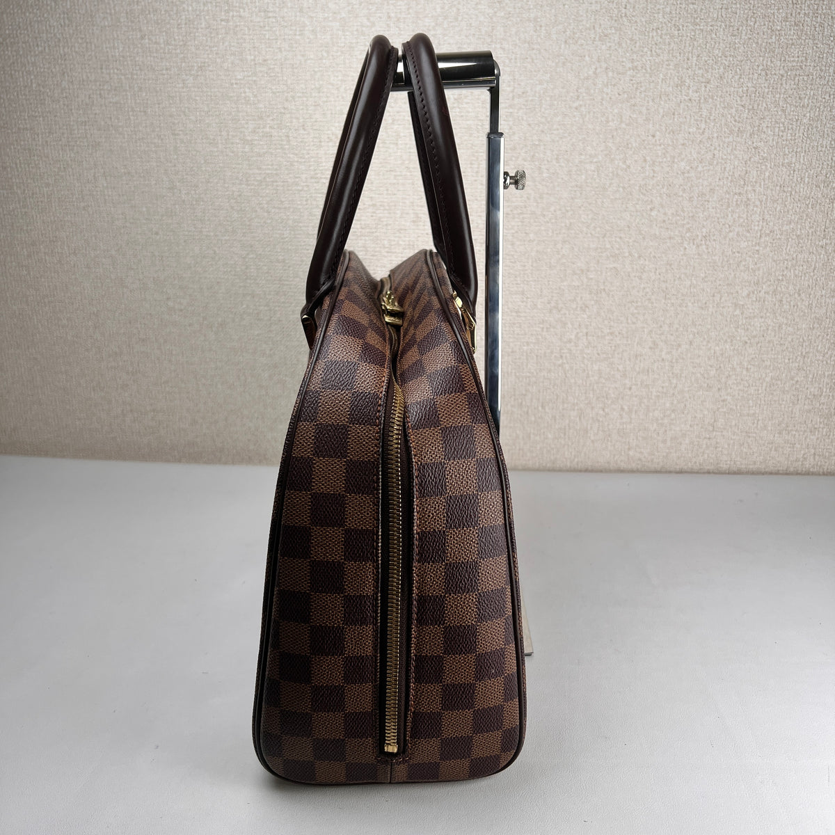 Louis Vuitton Brown Handle Bags A-19011