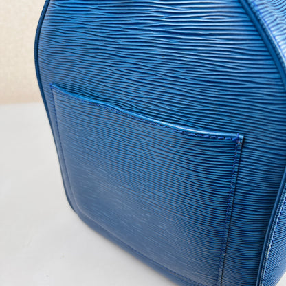 Louis Vuitton Blue Travel Bags A-19013