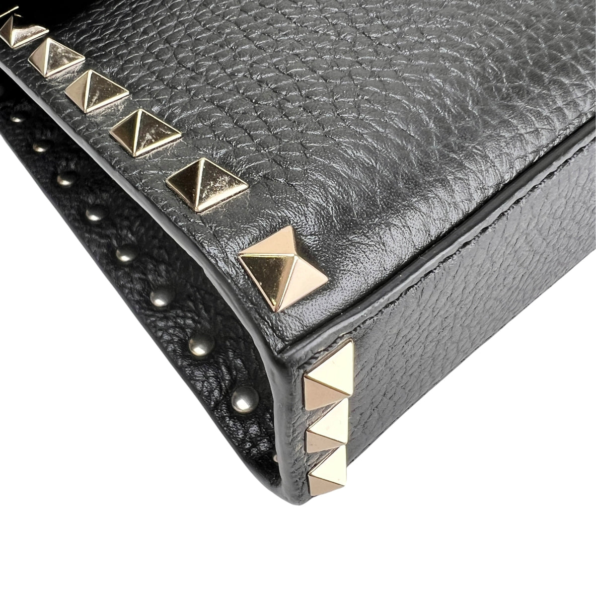 Valentino Black Shoulder Bags A-19018