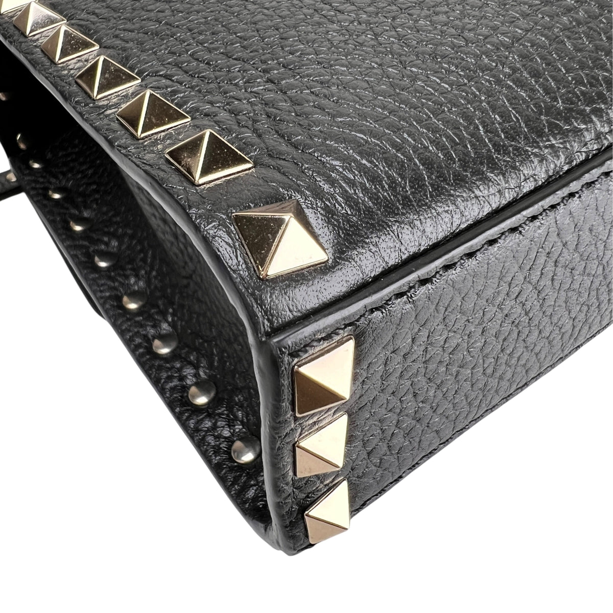 Valentino Black Shoulder Bags A-19018