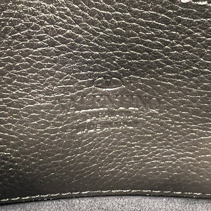Valentino Black Shoulder Bags A-19018