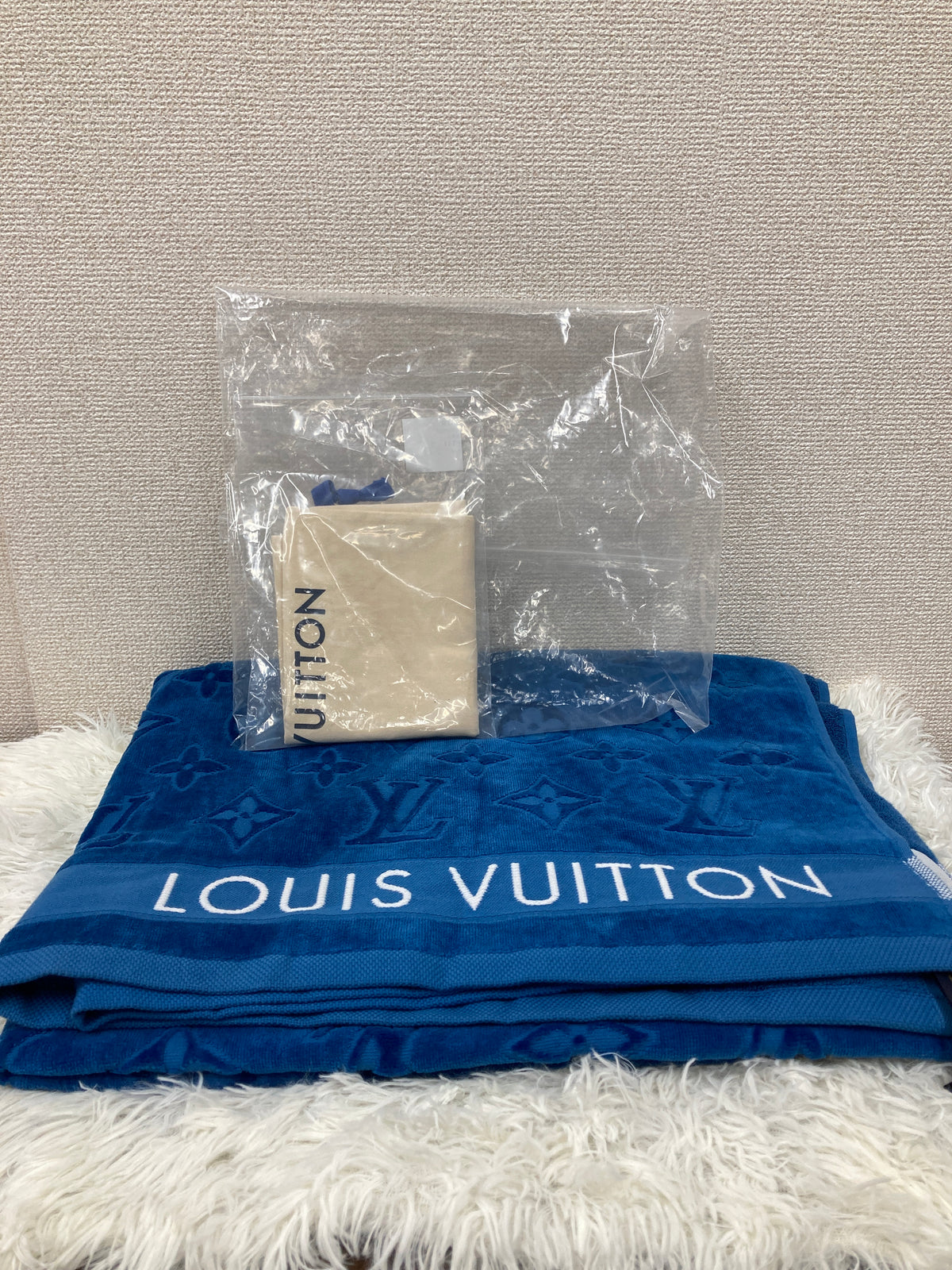 Louis Vuitton Blue Small goods A-19019