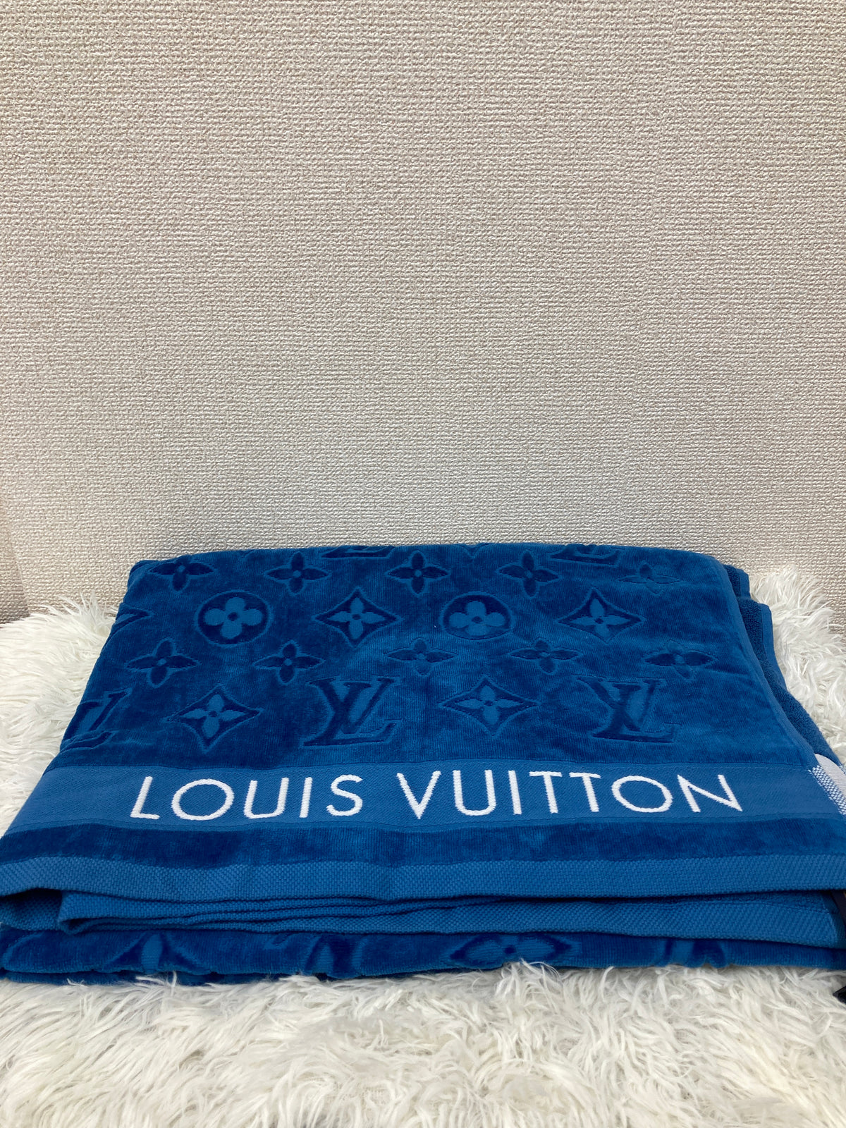 Louis Vuitton Blue Small goods A-19019