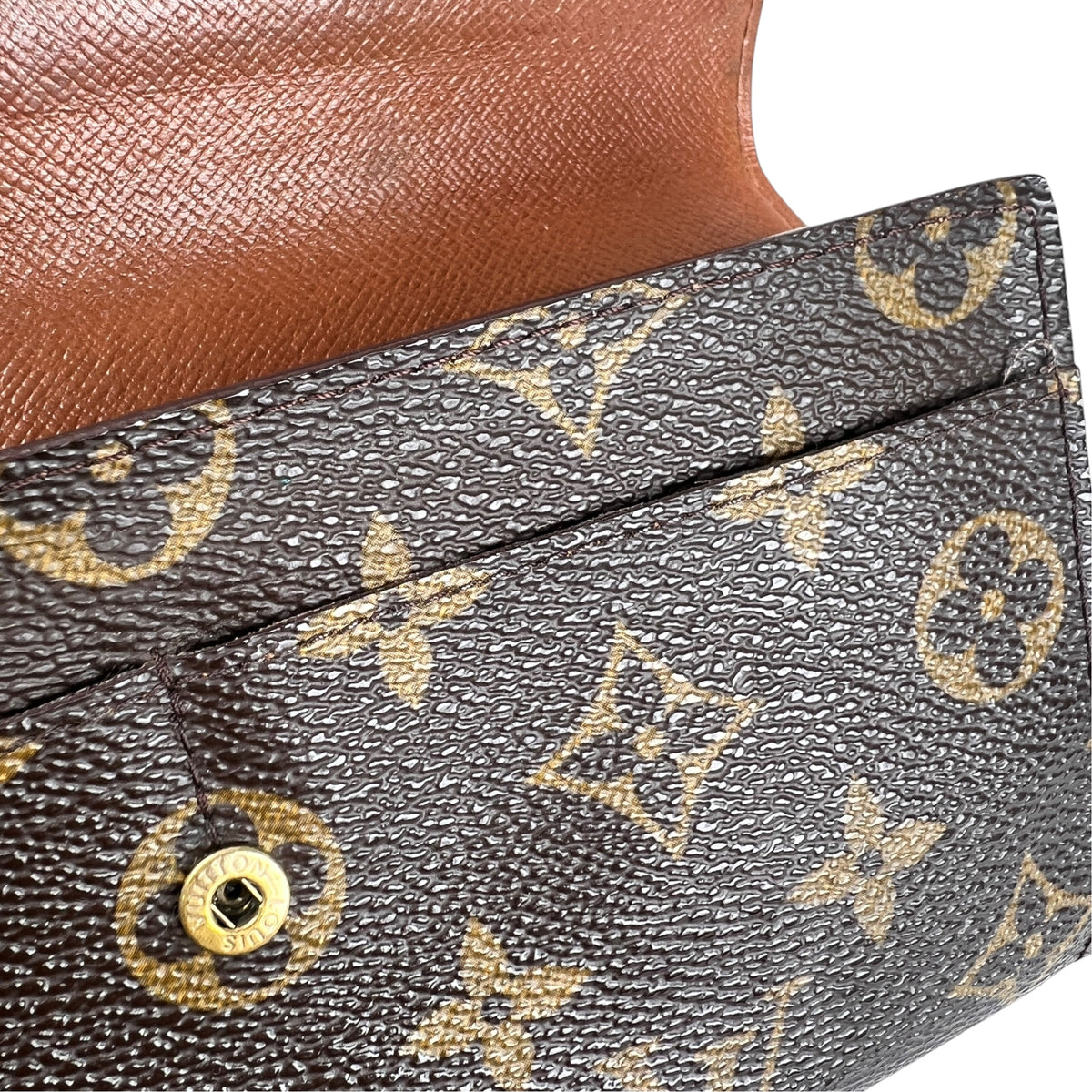 Louis Vuitton Brown Pouches A-19026