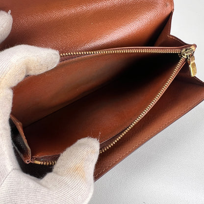 Louis Vuitton Brown Pouches A-19026