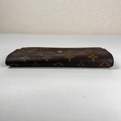 Louis Vuitton Brown Pouches A-19026