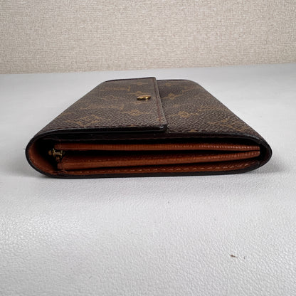 Louis Vuitton Brown Pouches A-19026