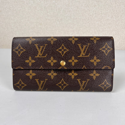 Louis Vuitton Brown Pouches A-19026