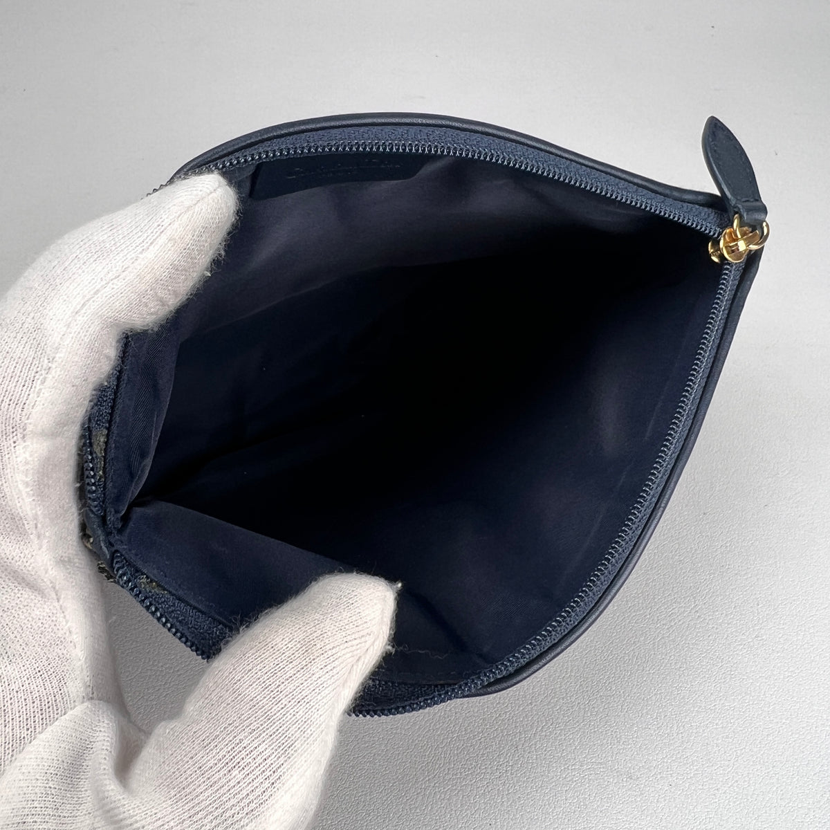 Dior Navy Pouches A-19029