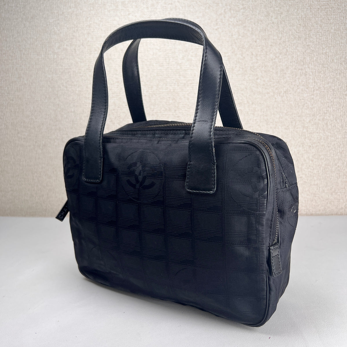 Chanel Black Handle Bags A-19034