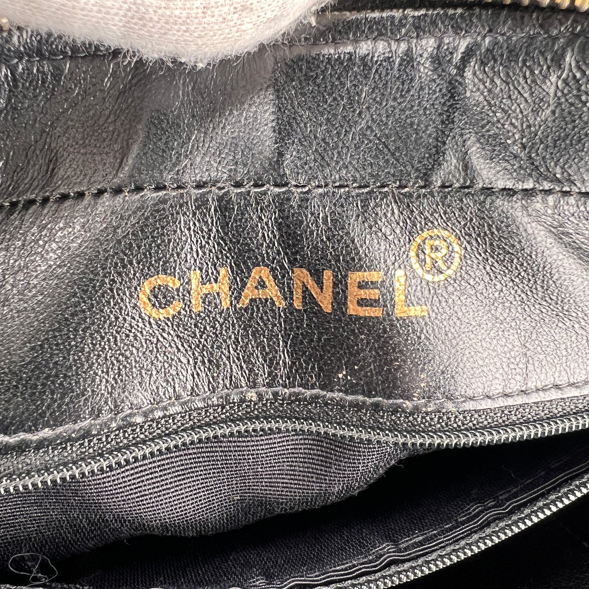 Chanel Black Handle Bags A-19035